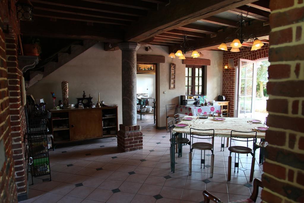 La Citadelle D'Hututu Bed & Breakfast Avesnes-sur-Helpe Ngoại thất bức ảnh